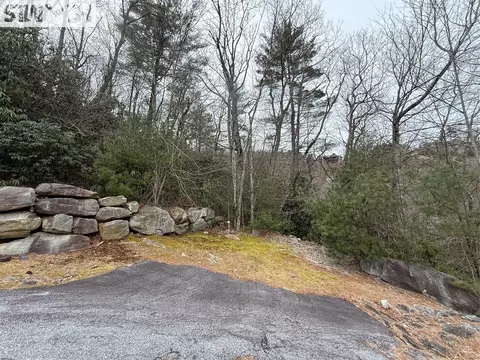 36 Rock Mountain Rd, Sapphire, NC 28774 photo 6