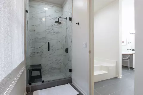 Bath - 323 Overlook Rd #12, Sapphire, NC 28774 photo 5 of 5