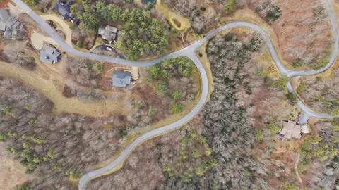 16 Trillium Ridge Rd, Cullowhee, NC 28723 photo 3