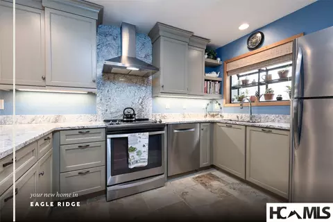 Kitchen - 142 Eagle Ridge Rd #2304, Sapphire, NC 28774 photo 1 of 2