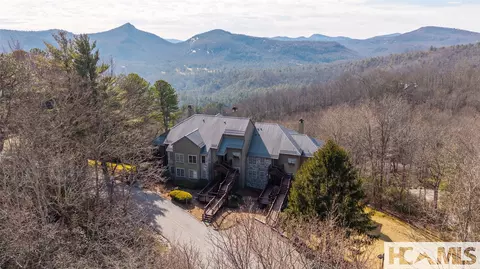 Exterior - 142 Eagle Ridge Rd #2304, Sapphire, NC 28774 photo 7 of 9