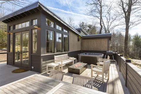 Exterior - 111 Moonstone Loop, Highlands, NC 28741 photo 7 of 21