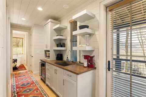 Entry Way - 111 Moonstone Loop, Highlands, NC 28741 photo 6 of 6