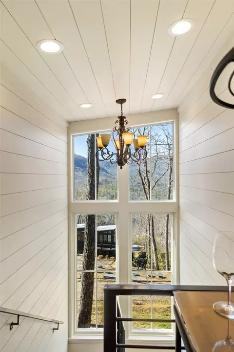 Entry Way - 111 Moonstone Loop, Highlands, NC 28741 photo 2 of 6