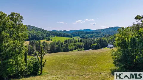 560 Salt Rock Rd, Cullowhee, NC 28723 photo 10