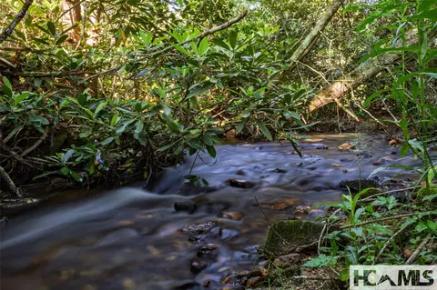 560 Salt Rock Rd, Cullowhee, NC 28723 photo 8