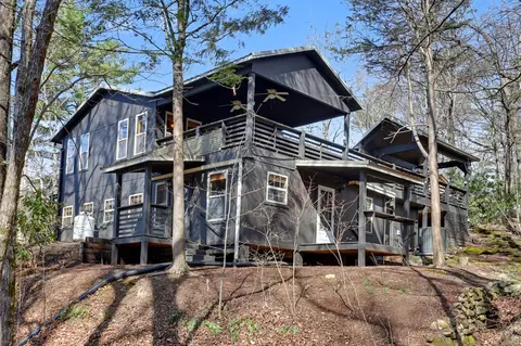 11 Clearview Ln, Highlands, NC 28741