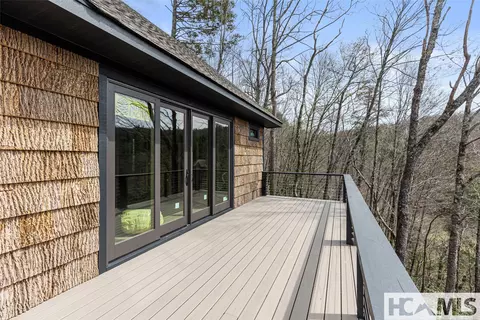 Exterior - 1406 Falls Dr W, Highlands, NC 28741 photo 8 of 10