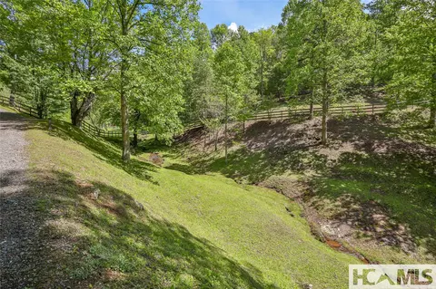 Exterior - 1285 Leafstone Cir, Sylva, NC 28779 photo 15 of 29