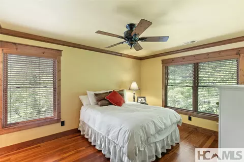 Bedroom - 1285 Leafstone Cir, Sylva, NC 28779 photo 1 of 4