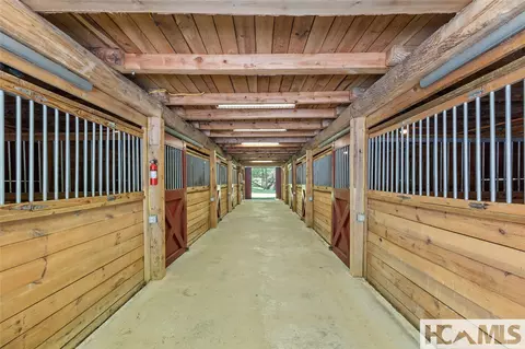 Entry Way - 1285 Leafstone Cir, Sylva, NC 28779 photo 12 of 14