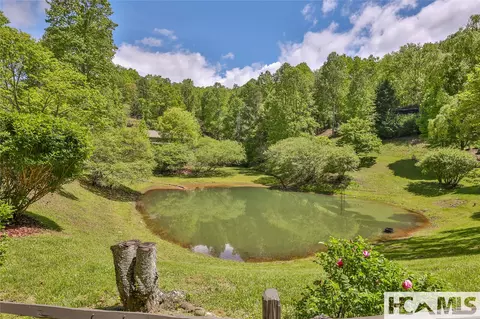 Exterior - 1285 Leafstone Cir, Sylva, NC 28779 photo 4 of 29
