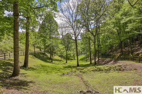 Exterior - 1285 Leafstone Cir, Sylva, NC 28779 photo 21 of 29