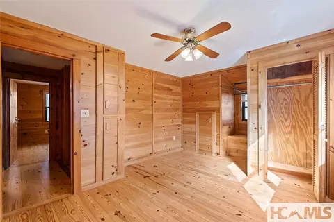 Bedroom - 66 Jones Hollow Rd, Cullowhee, NC 28723 photo 4 of 6