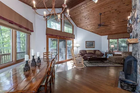 Dining - 594 Highgate Rd, Highlands, NC 28741 photo 1 of 3