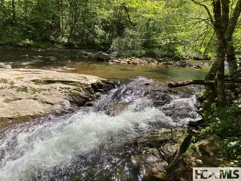 59 Waterdance Dr, Cullowhee, NC 28723 photo 8