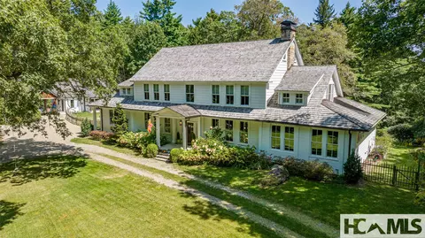 225 Bowery Rd, Highlands, NC 28741