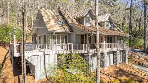 240 Upper Ridge Rd, Glenville, NC 28736