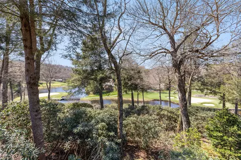 124 Spruce Ln, Highlands, NC 28741
