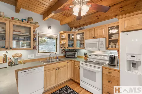 Kitchen - 1701 Cullowhee Forest Rd, Cullowhee, NC 28723 photo 2 of 4