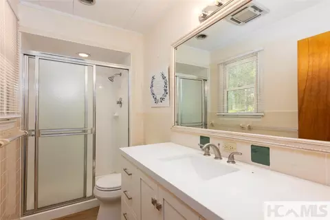 Bath - 138 Stillwagon Ln, Cedar Mountain, NC 28718 photo 3 of 3
