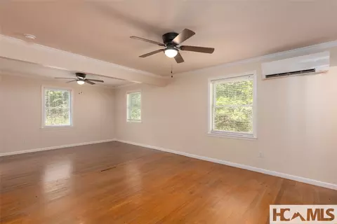 Living - 138 Stillwagon Ln, Cedar Mountain, NC 28718 photo 9 of 11