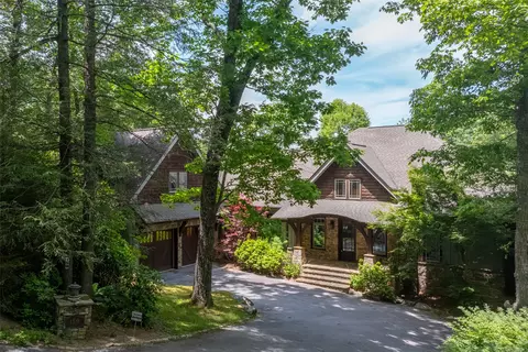 159 Highlands Pt, Highlands, NC 28741