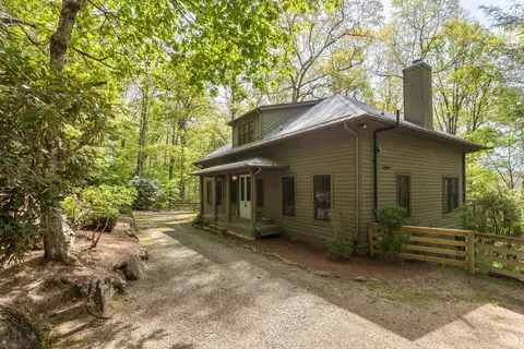 531 Billy Cabin Rd, Highlands, NC 28741