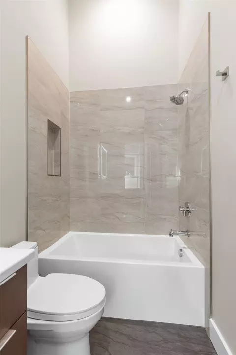 Bath - 206 Sanctuary View Trl, Highlands, NC 28741 photo 4 of 4