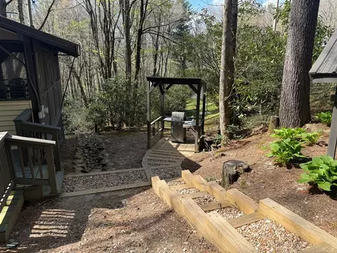 Exterior - 145 Hawks Nest Ln #3 SEC B, Highlands, NC 28741 photo 3 of 5