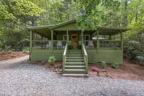 489 Lance Rd, Cashiers, NC 28717