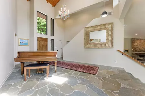 Entry Way - 2259 Whiteside Cove Rd, Highlands, NC 28741 photo 2 of 10