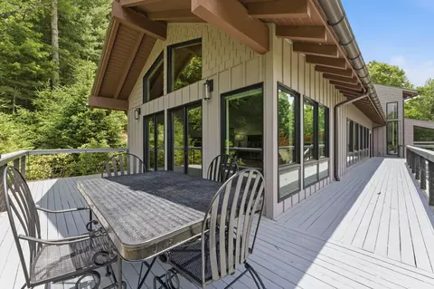 Exterior - 2259 Whiteside Cove Rd, Highlands, NC 28741 photo 10 of 17