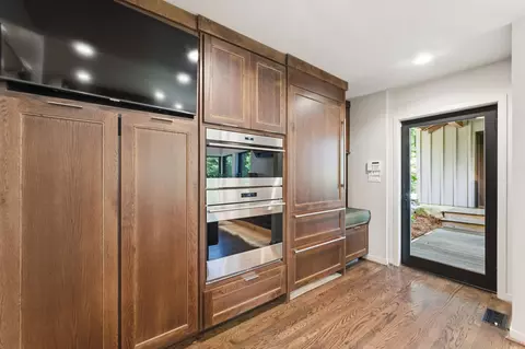 Kitchen - 2259 Whiteside Cove Rd, Highlands, NC 28741 photo 3 of 11
