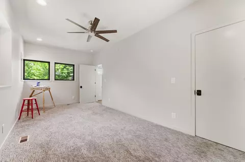Bedroom - 2259 Whiteside Cove Rd, Highlands, NC 28741 photo 5 of 6