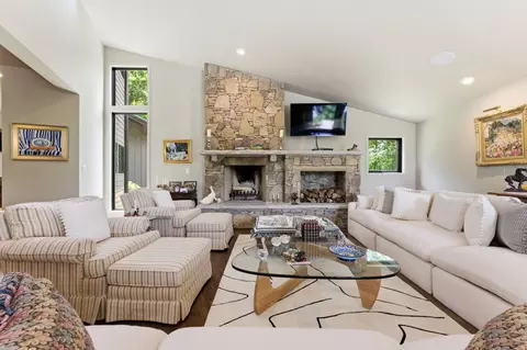 Living - 2259 Whiteside Cove Rd, Highlands, NC 28741 photo 2 of 6