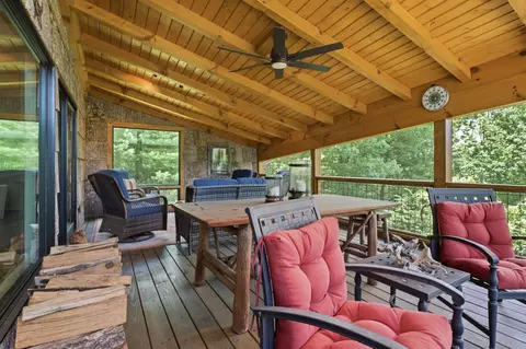 Exterior - 2259 Whiteside Cove Rd, Highlands, NC 28741 photo 5 of 17