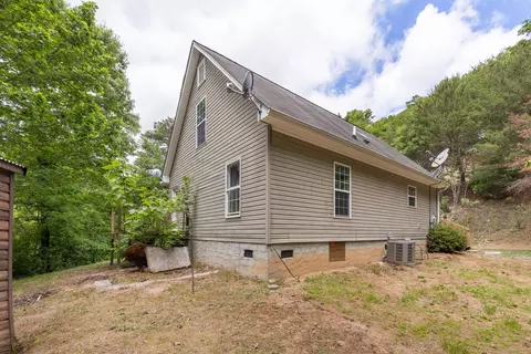 197 Tuts Ter, Sylva, NC 28779 photo 4