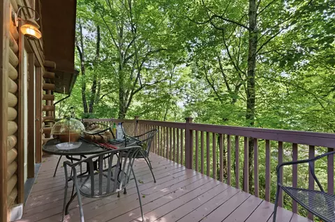 Exterior - 39 Bald Eagle Ct, Sapphire, NC 28774 photo 3 of 8