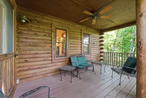 Exterior - 39 Bald Eagle Ct, Sapphire, NC 28774 photo 4 of 8