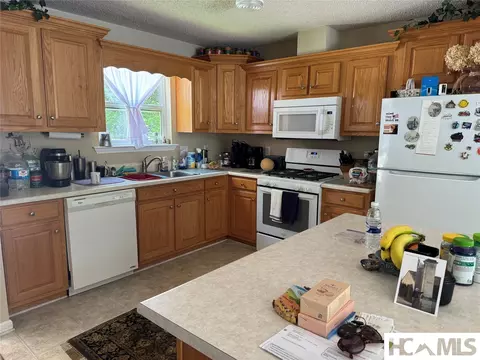 Kitchen - Undisclosed, Highlands, NC 28741 photo 1 of 2