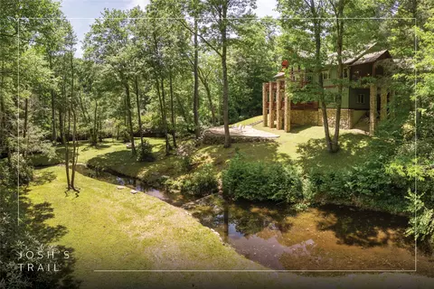 94 Joshs Trl, Cashiers, NC 28717