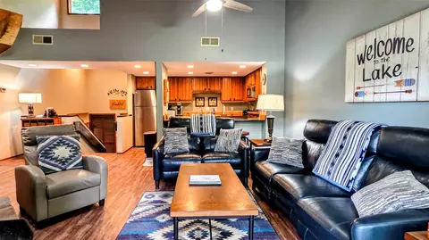 Living - 19 Emerald Rd #30, Sapphire, NC 28774 photo 3 of 4