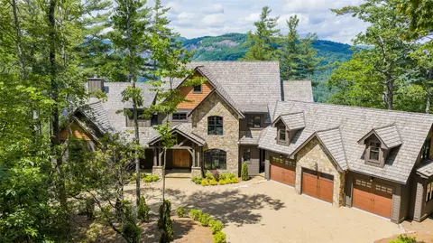 343 Ledgeview Rd, Cashiers, NC 28717