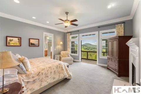 Bedroom - 112 Willowbrook Ct, Highlands, NC 28741 photo 2 of 8
