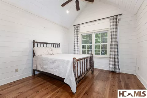 Bedroom - 96 Mahalo Ln, Cullowhee, NC 28723 photo 4 of 5
