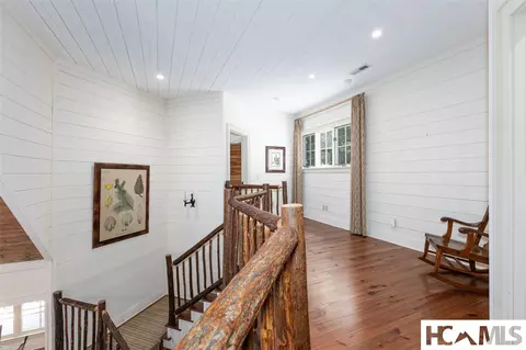 Entry Way - 96 Mahalo Ln, Cullowhee, NC 28723 photo 3 of 3