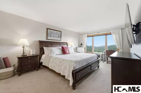 Bedroom - 101 Vz Top Road #101, Highlands, NC 28741 photo 1 of 6