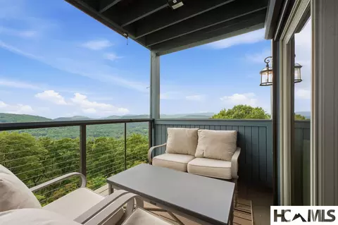 Exterior - 101 Vz Top Road #101, Highlands, NC 28741 photo 4 of 7