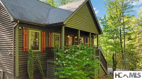 522 Highlands View Rd, Highlands, NC 28741